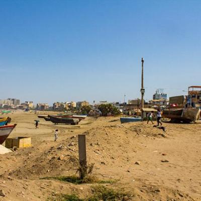 VENTA DE AMPLIO TERRENO FRENTE AL MAR - PIMENTEL